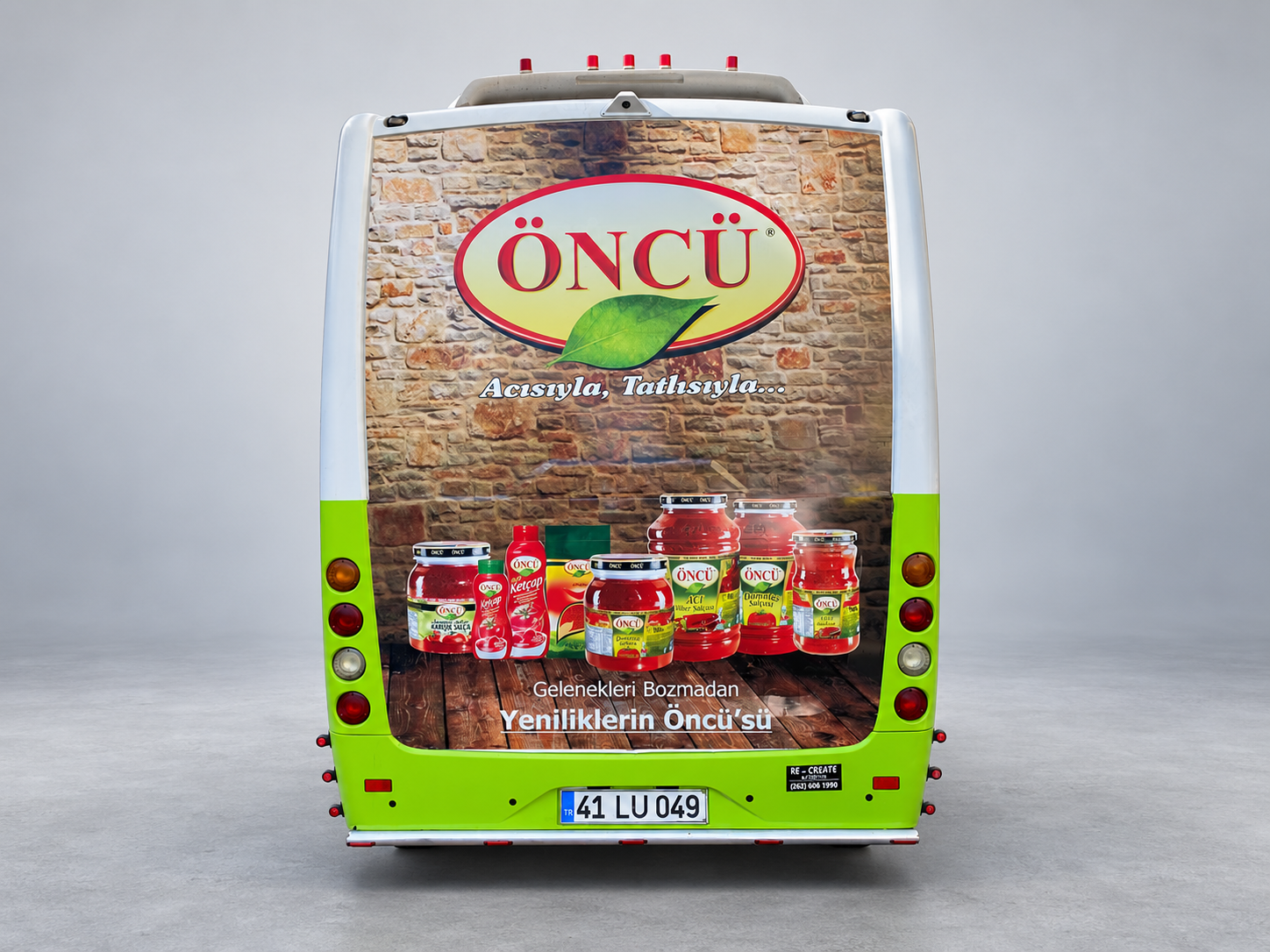 Öncü — otobüs reklamı